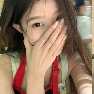 艳光四射